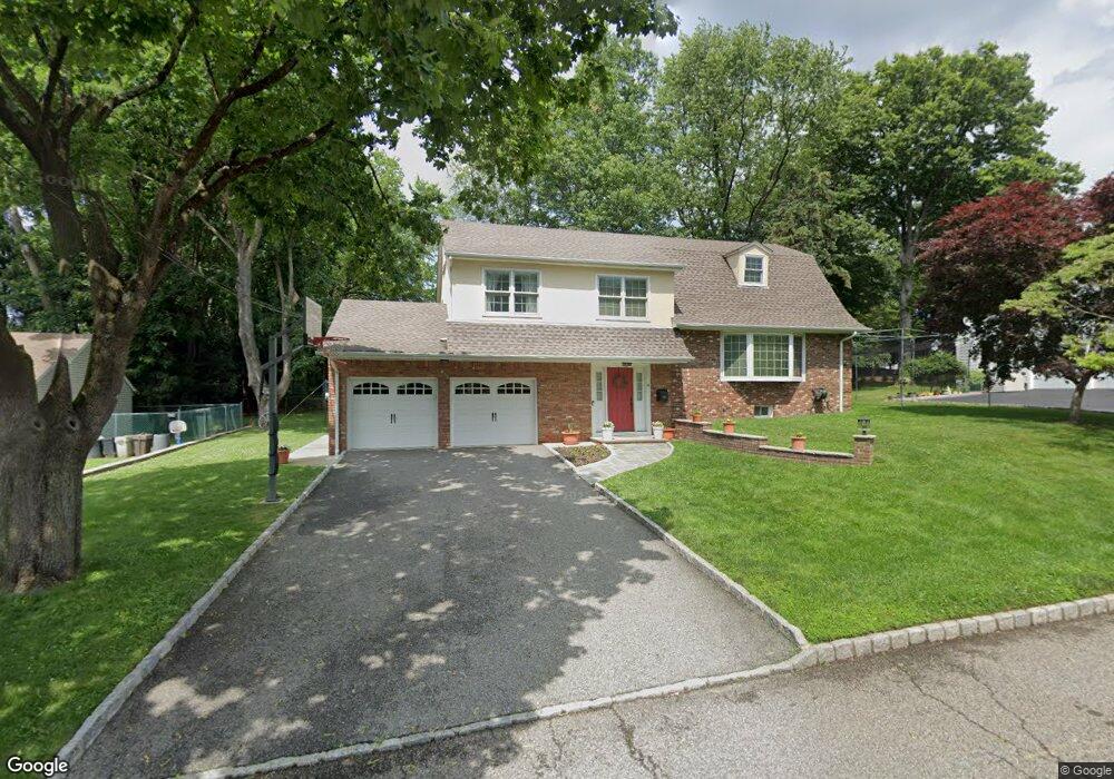 15 Devonshire Rd, Cresskill, NJ 07626 - photo 1