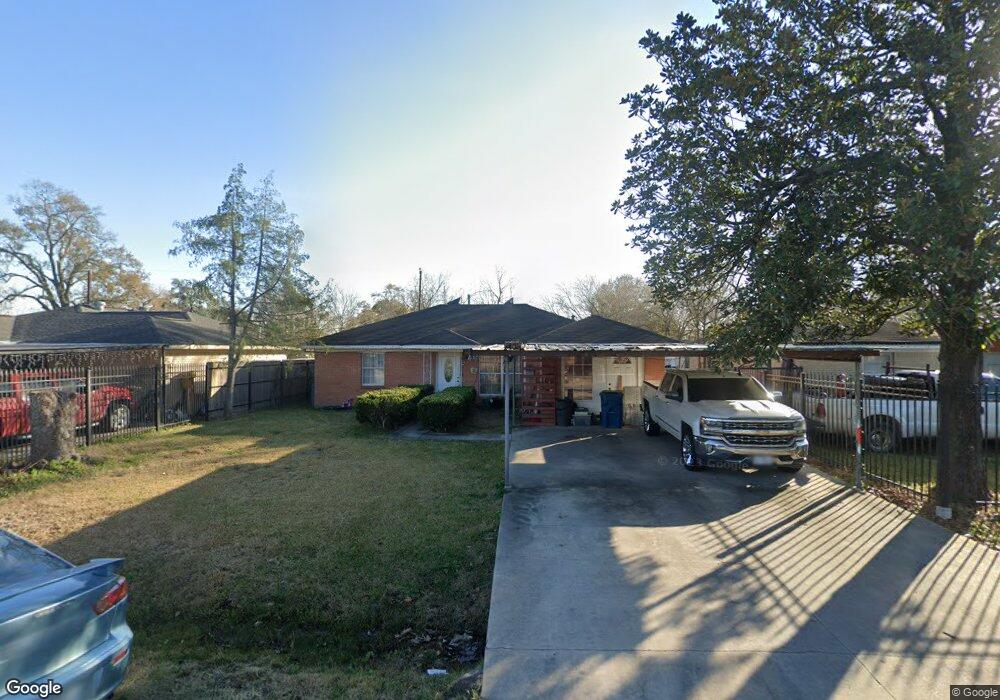 3018 Cromwell St, Houston, TX 77093 - photo 1
