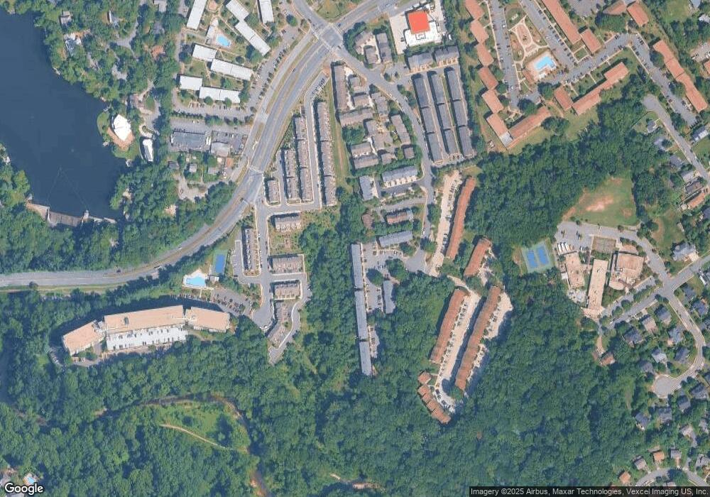 3736 Madison Ln unit 3736B, Falls Church, VA 22041 - photo 1