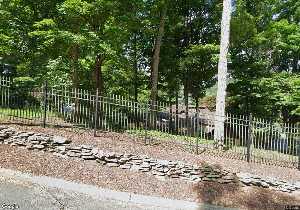 981 Ramapo Valley Rd, Mahwah, NJ 07430 - photo 1