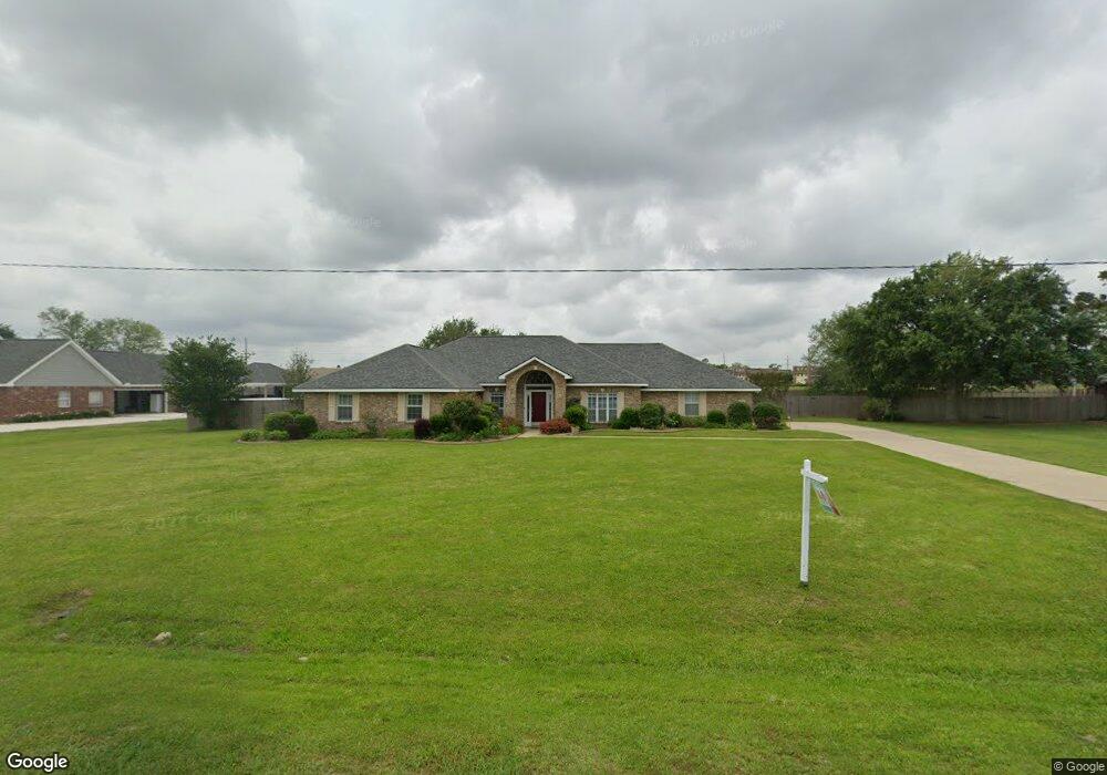 5465 Chuck Dr, Lake Charles, LA 70605 - photo 1