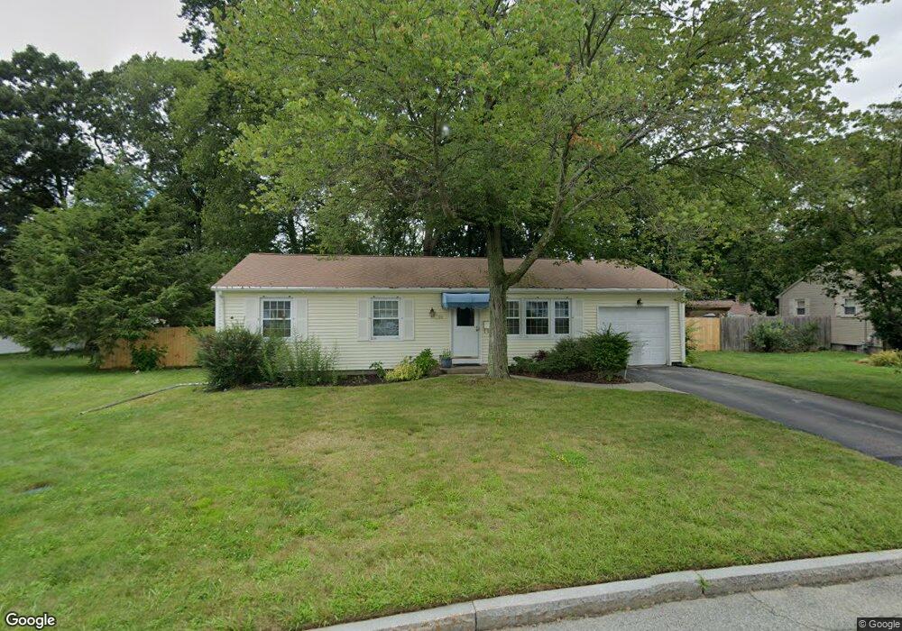 98 Rustic Dr, Woonsocket, RI 02895 - photo 1