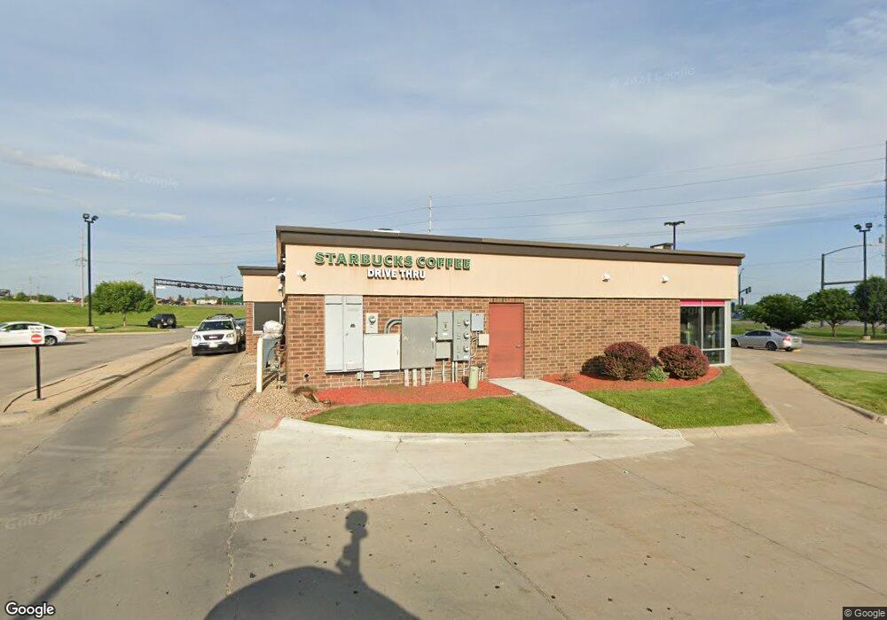 3500 Williams Blvd SW, Cedar Rapids, IA 52404 - photo 1