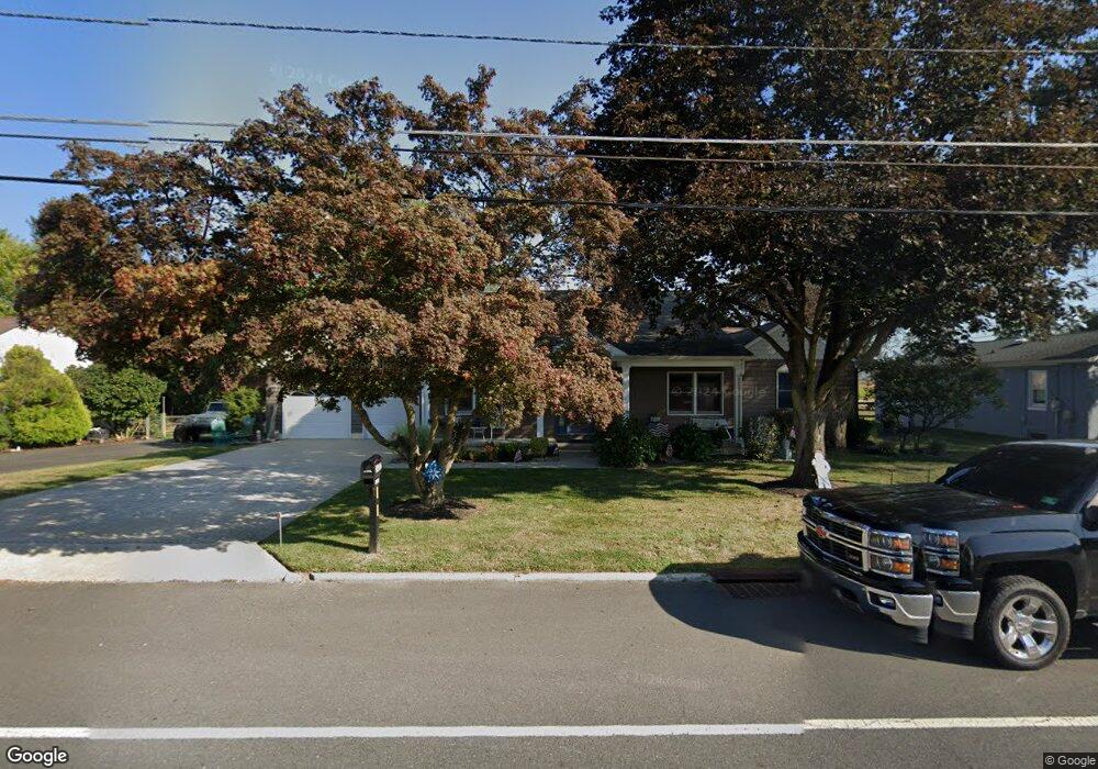 24827 E Main St, Columbus, NJ 08022 - photo 1