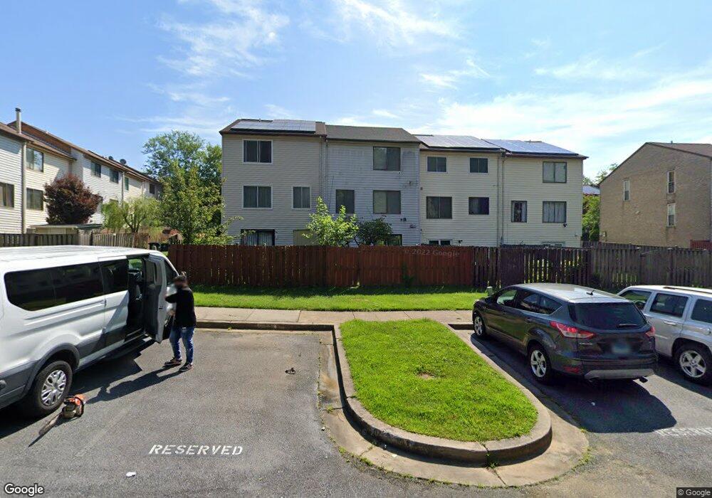 6928 Cipriano Woods Ct, Lanham, MD 20706 - photo 1