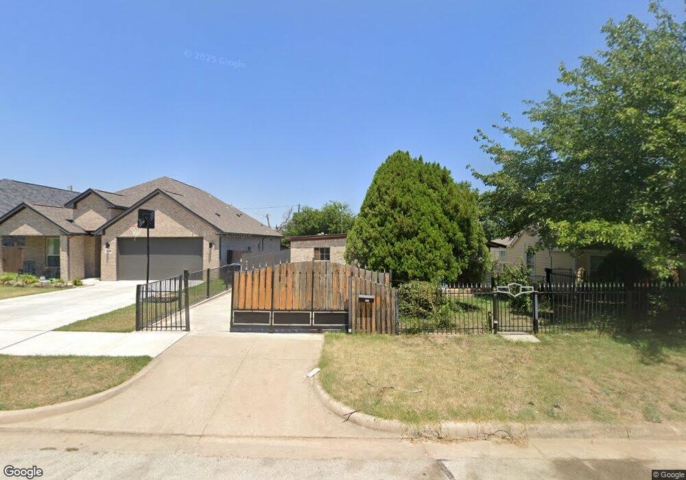 2518 NW 29th St, Fort Worth, TX 76106 - photo 1