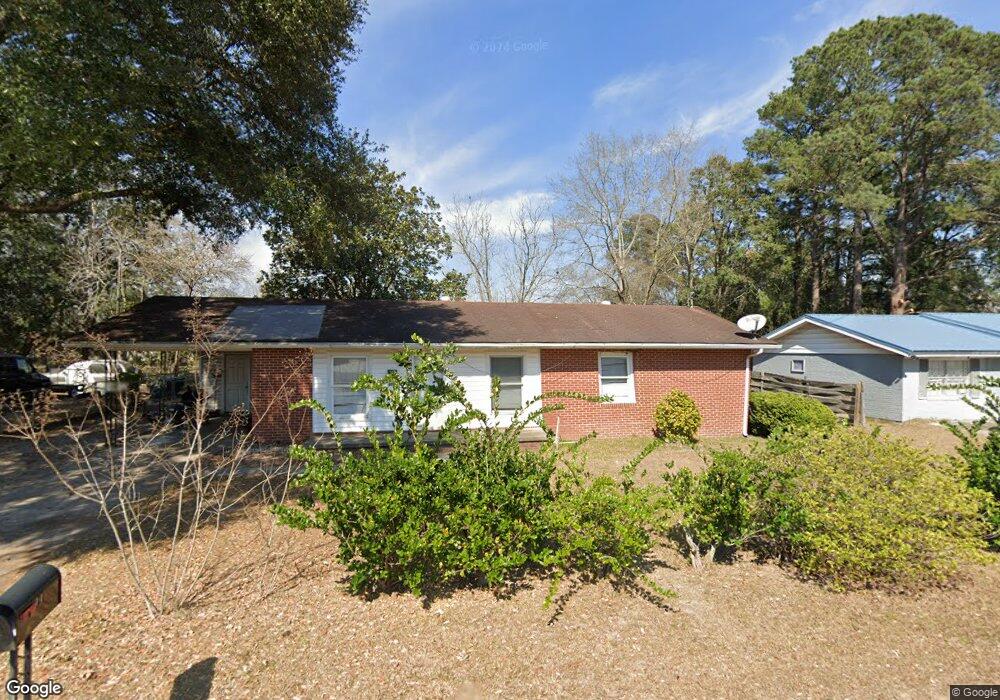 404 Park Dr, Claxton, GA 30417 - photo 1