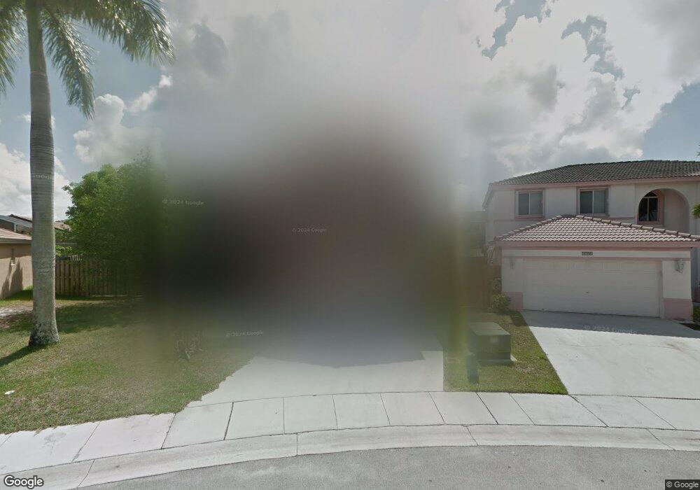 1725 SW 108th Terrace, Davie, FL 33324 - photo 1