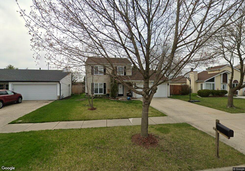 850 Shady Ln, Aurora, IL 60506 - photo 1