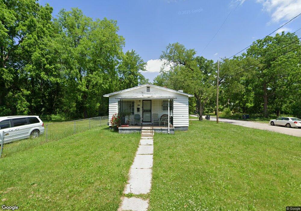 717 Pingree Ave, Flint, MI 48503 - photo 1