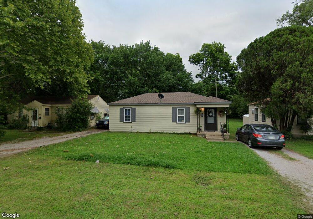 1704 7th Ave NW, Ardmore, OK 73401 - photo 1