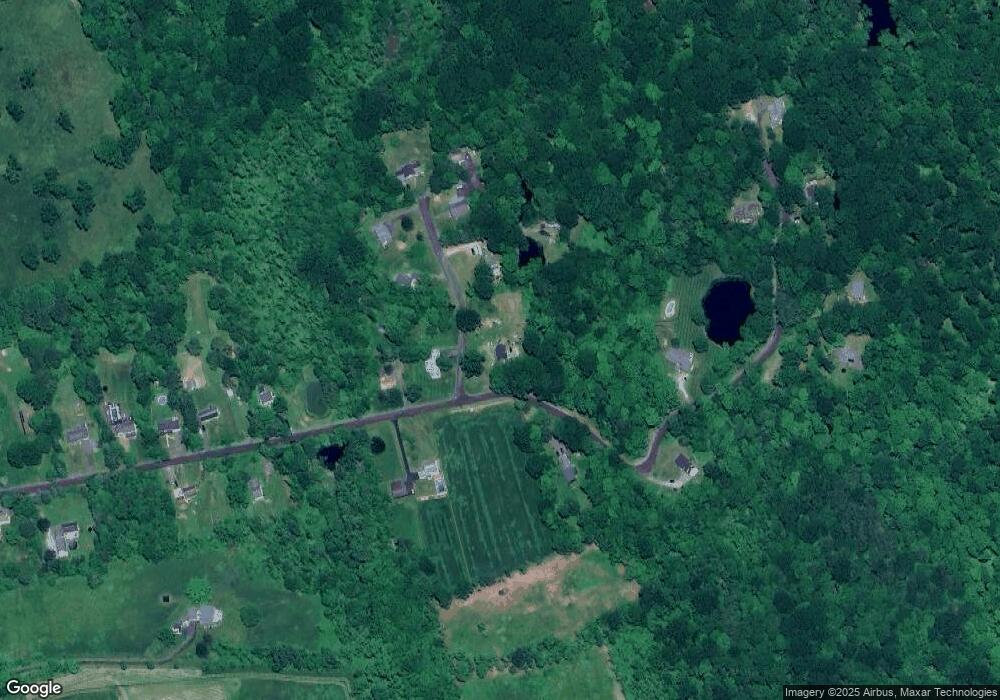 105 Isaiah Smith Ln, Morris, CT 06763 - photo 1