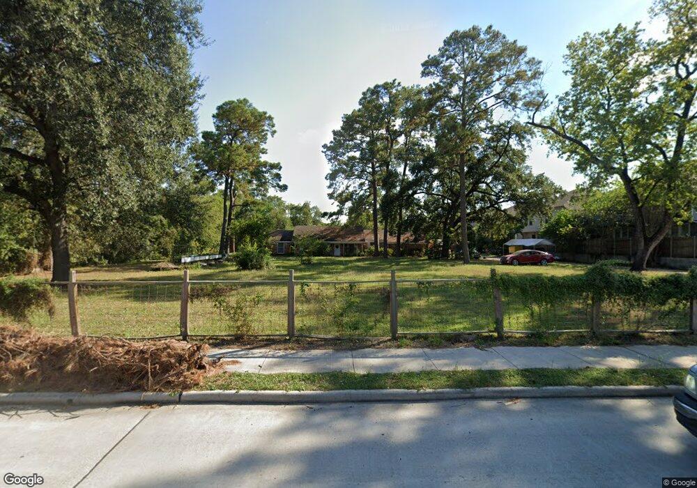 717 Pinemont Dr, Houston, TX 77018 - photo 1