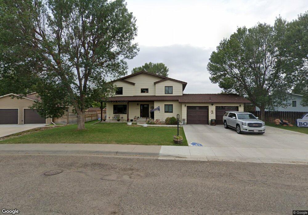 1220 11th St, Havre, MT 59501 - photo 1