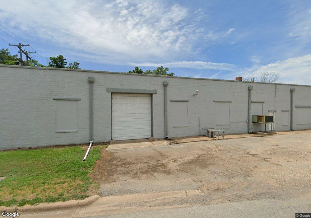 1401 S Armstrong Ave, Denison, TX 75020 - photo 1