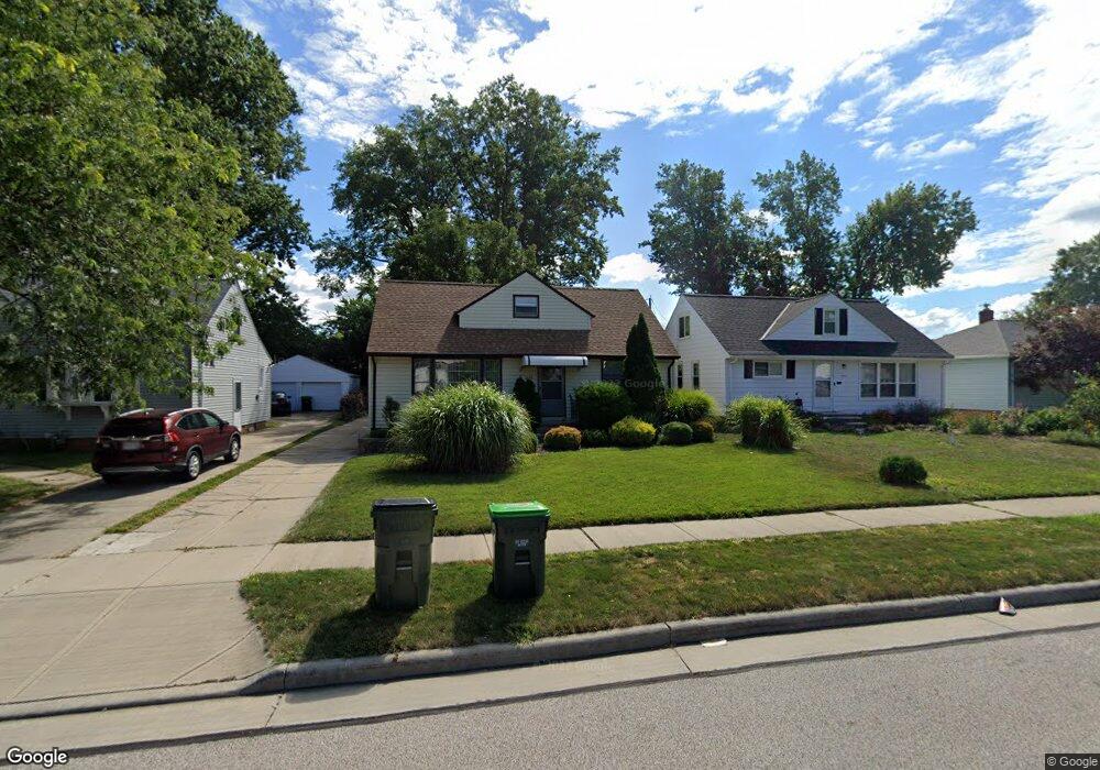 1679 Empire Rd, Wickliffe, OH 44092 - photo 1