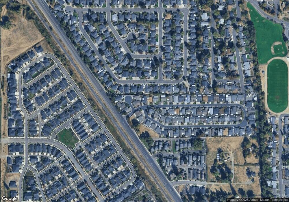 285 Orth Dr unit 6, Central Point, OR 97502 - photo 1