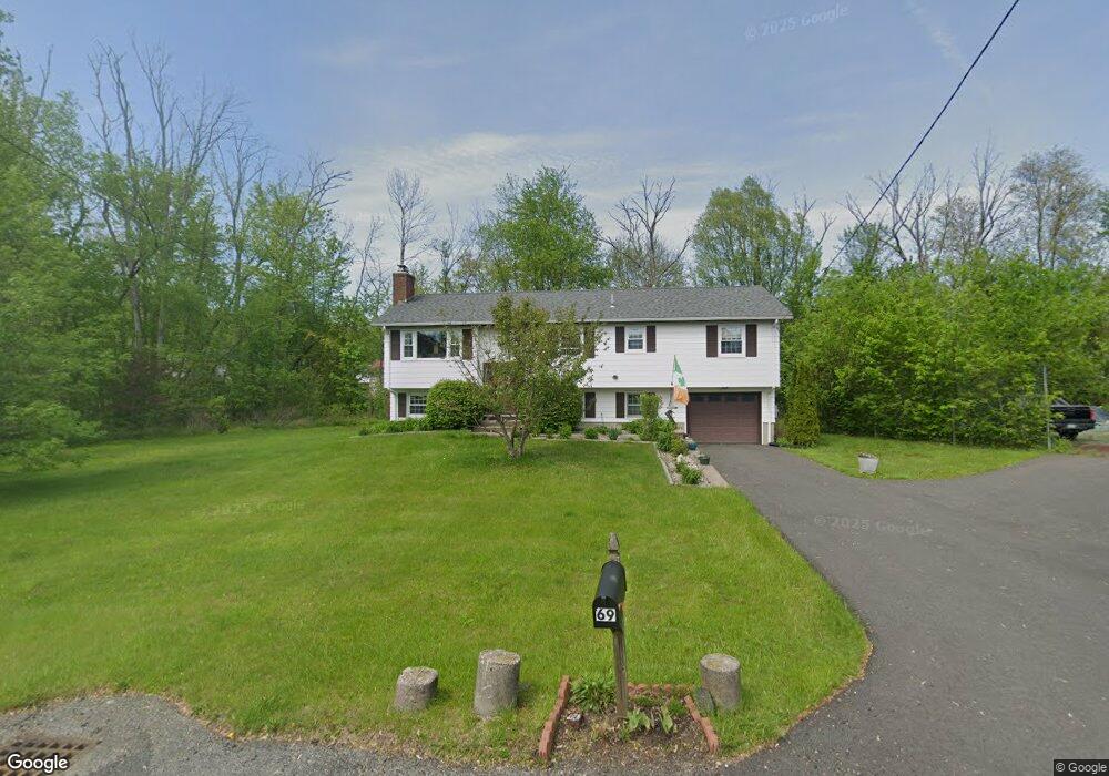 69 Salem St, West Springfield, MA 01089 - photo 1