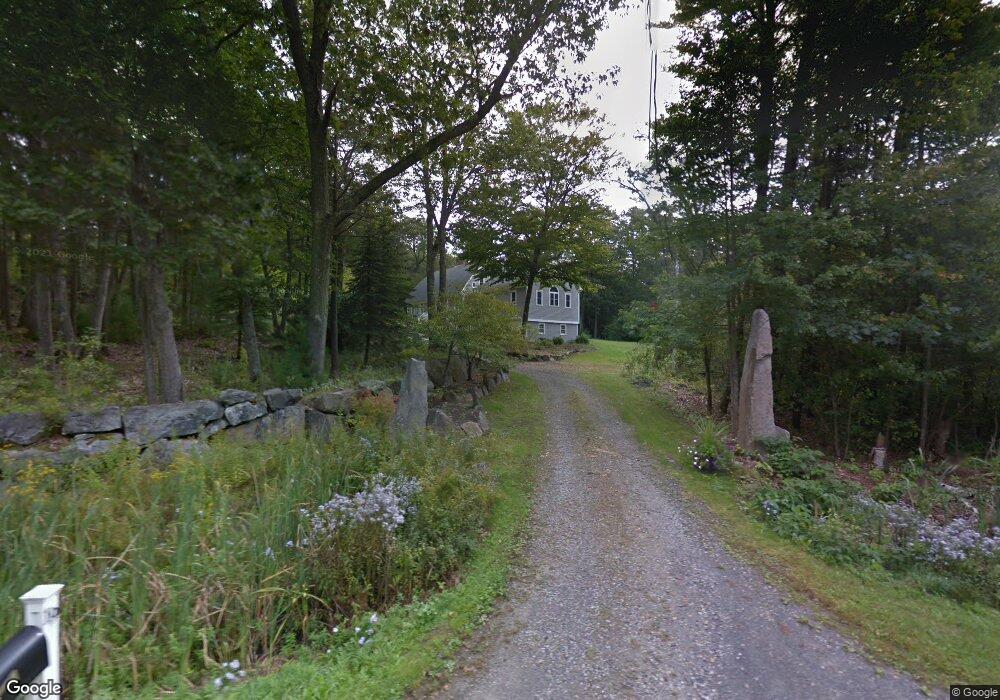 19 Pocahontas Rd, Kittery Point, ME 03905 - photo 1