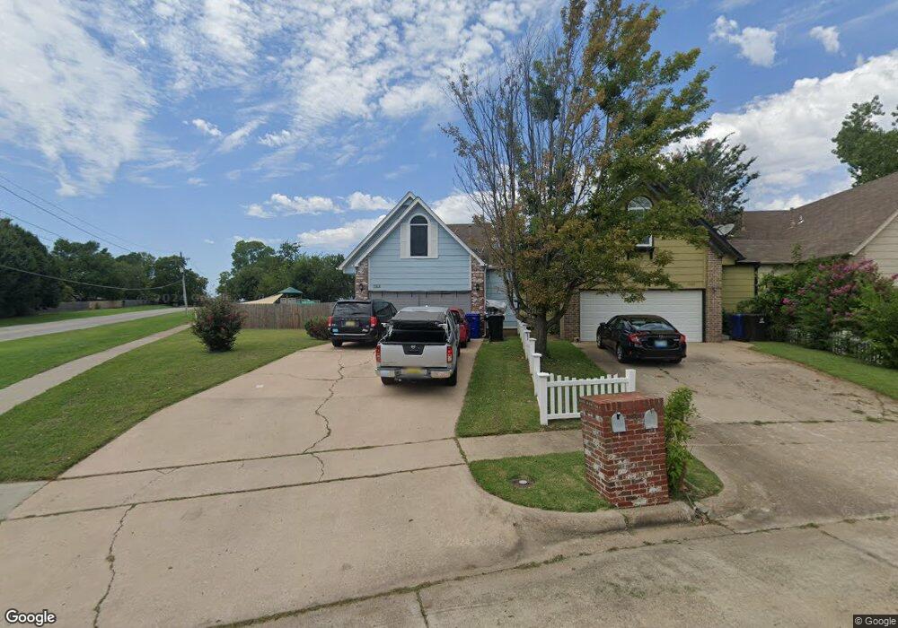 1164 W Florence Ct, Broken Arrow, OK 74011 - photo 1