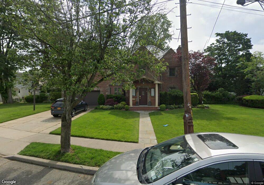 651 Adams Ave, West Hempstead, NY 11552 - photo 1