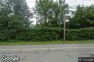 510 Middle Rd, Acushnet, MA 02743