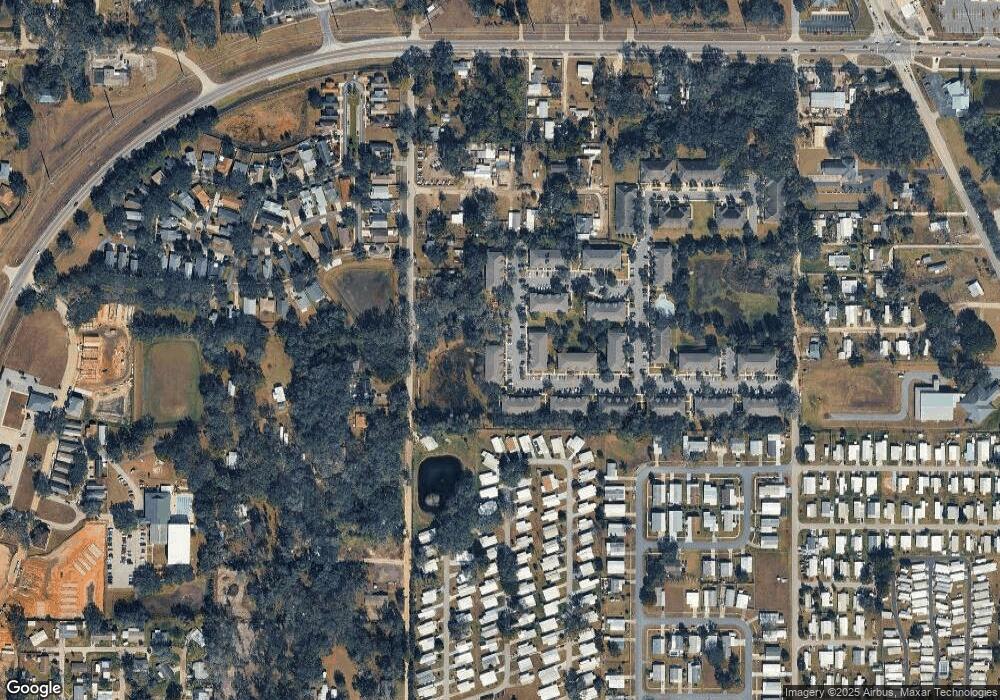 6257 Maisie Rd unit 2, Zephyrhills, FL 33542 - photo 1