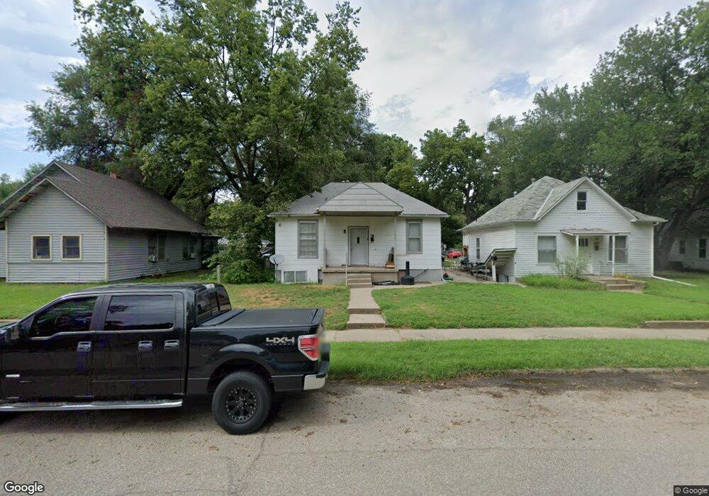 1116 Yuma St, Manhattan, KS 66502 - photo 1