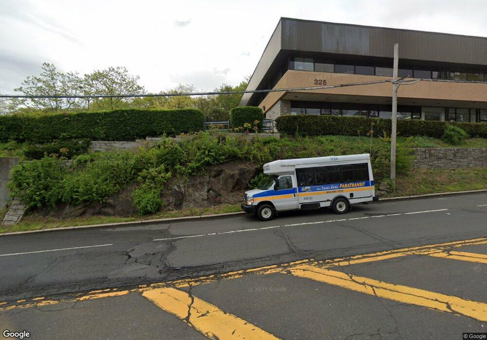 325 S Highland Ave unit 109, Briarcliff Manor, NY 10510 - photo 1