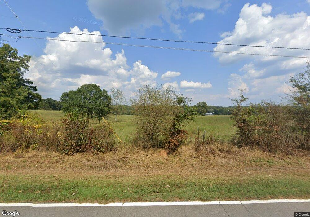 1326 Ringer Rd, Carrollton, GA 30116 - photo 1