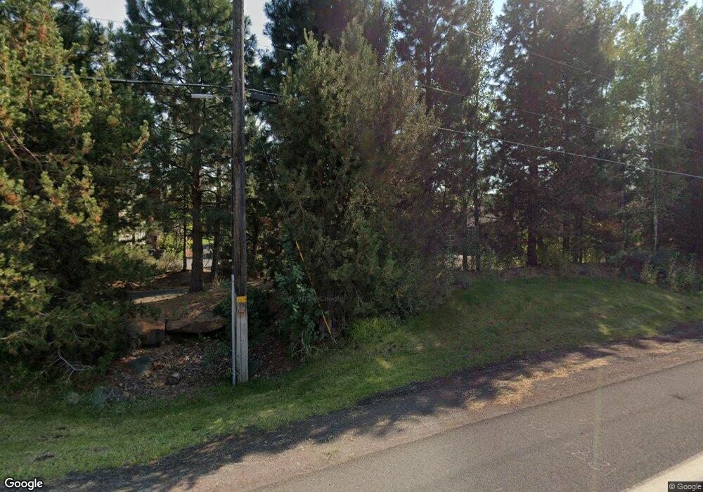 19378 SW Laurelhurst Way, Bend, OR 97702 - photo 1