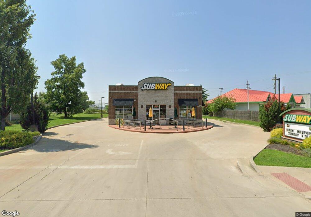 2665 State St, Columbus, IN 47201 - photo 1