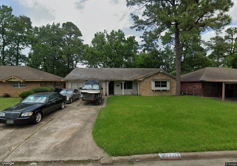 7717 Yoe St, Houston, TX 77016 - photo 1