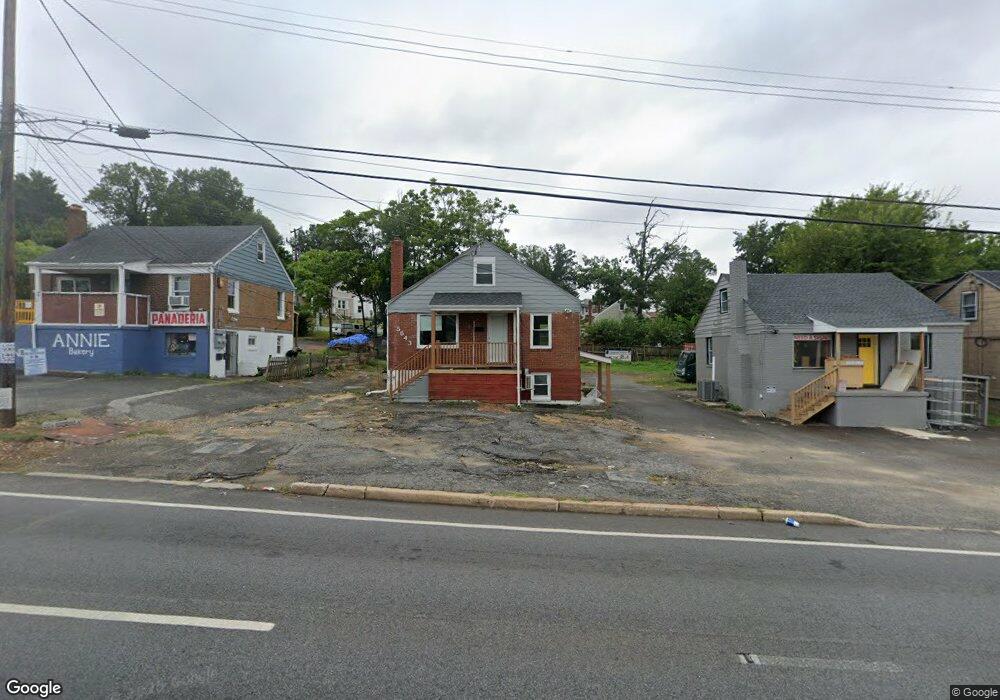 5643 Annapolis Rd, Bladensburg, MD 20710 - photo 1