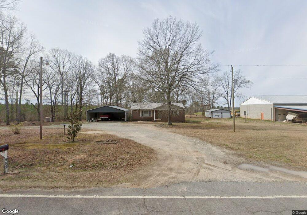 995 Oak Grove Rd, Washington, GA 30673 - photo 1