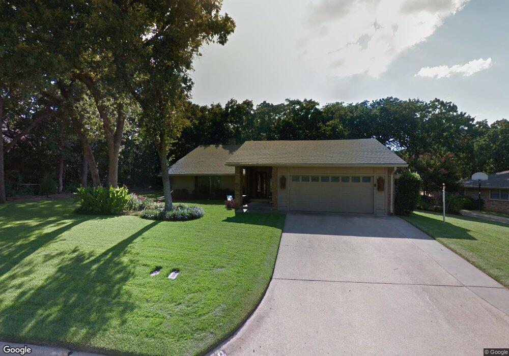 929 Hickory Ln, Ardmore, OK 73401 - photo 1