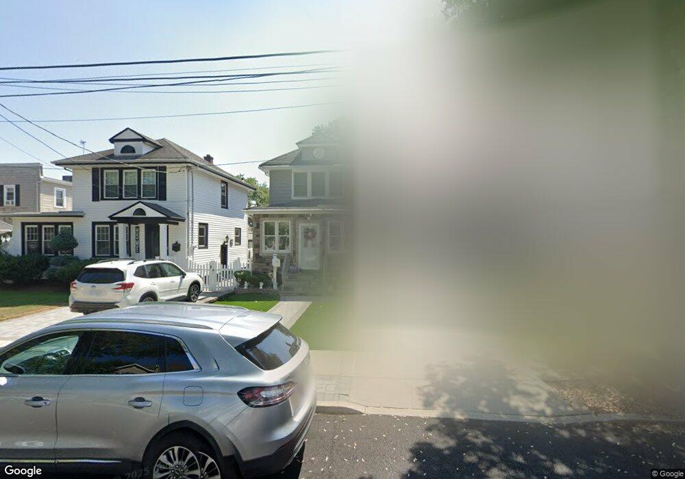 16 Home Place, Staten Island, NY 10302 - photo 1