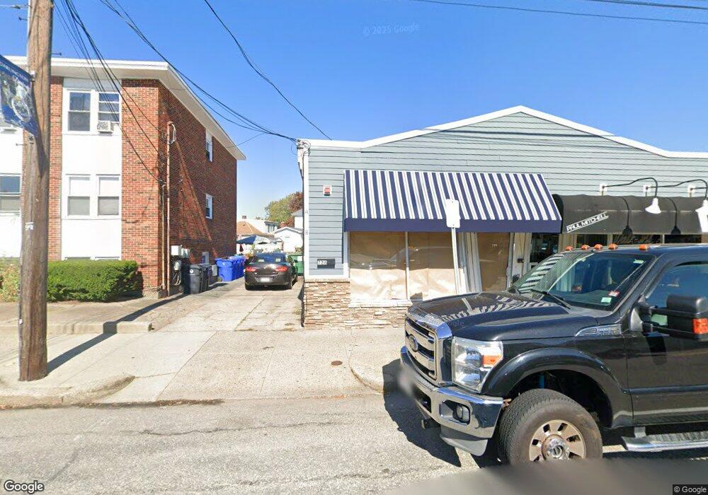 726 Central Ave, Pawtucket, RI 02861 - photo 1