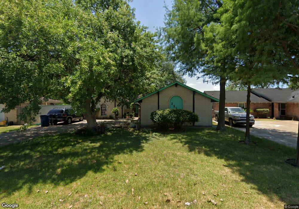 2111 Beaver Bend Rd, Houston, TX 77088 - photo 1