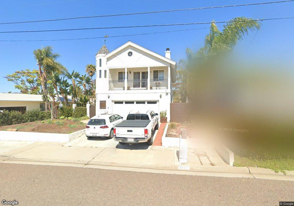 1070 Buena Vista Way, Carlsbad, CA 92008 - photo 1