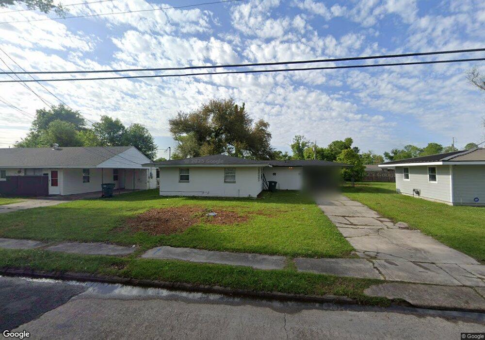 1412 Meadow Dr, Lake Charles, LA 70607 - photo 1