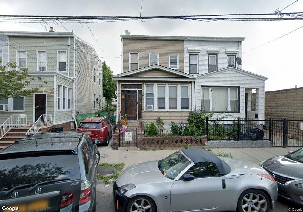 305 Autumn Ave, Brooklyn, NY 11208 - photo 1