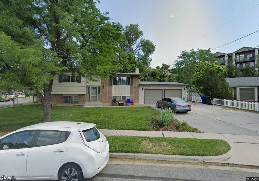 1585 Kelsch Dr, Sandy, UT 84093 - photo 1