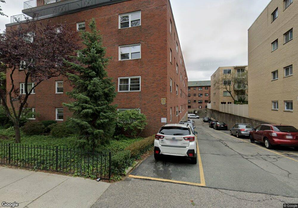 131 Sewall Ave unit 71, Brookline, MA 02446 - photo 1