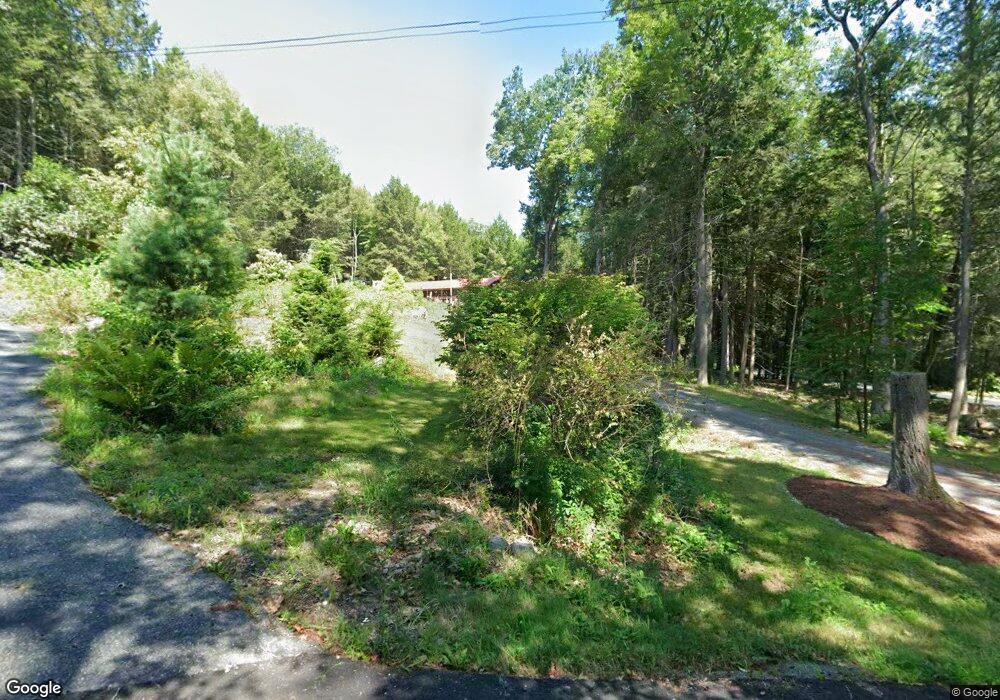 9 Pine St, Warwick, MA 01378 - photo 1