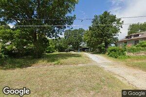 213 N B St, Yale, OK 74085