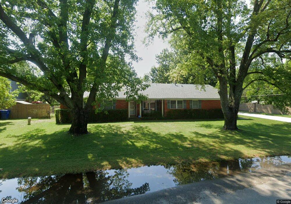 8300 S Kalanchoe Ave, Broken Arrow, OK 74011 - photo 1