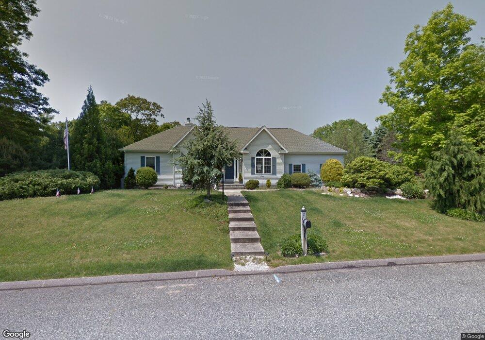 2 Evergreen Ln, Westerly, RI 02891 - photo 1