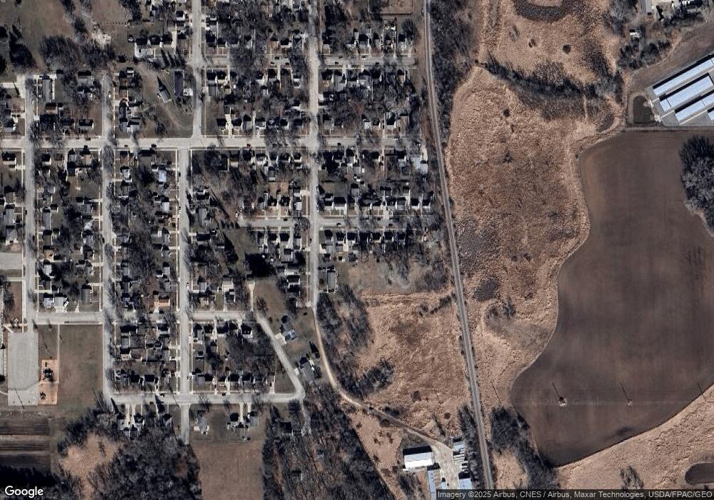 904 14th Ave SE, Austin, MN 55912 - photo 1