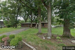 5215 Navajo Dr, Forsyth, IL 62535